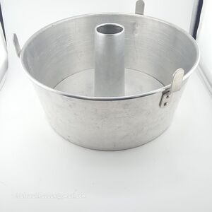 Worthmore Aluminum Angel Food Cake Pan Oven Safe Made In USA Cookware